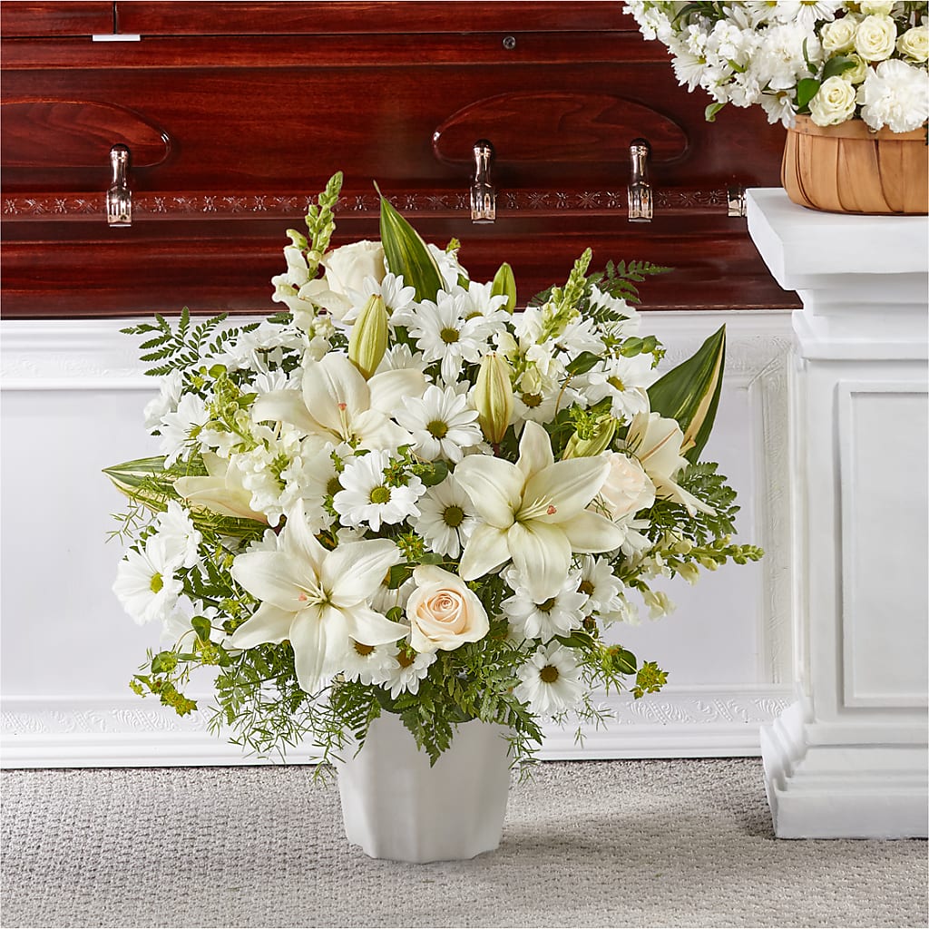Thoughts of Tranquility Floor Basket – 212 Floral, New York NY