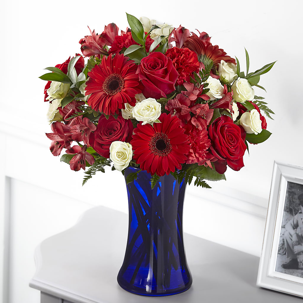 Hearts Embrace Bouquet – 212 Floral, New York NY