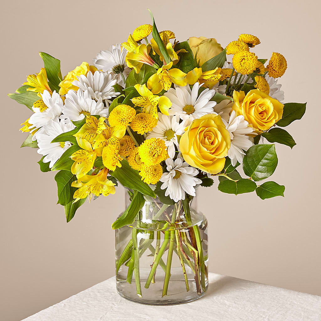 Sunny Sentiments Bouquet – 212 Floral, New York NY