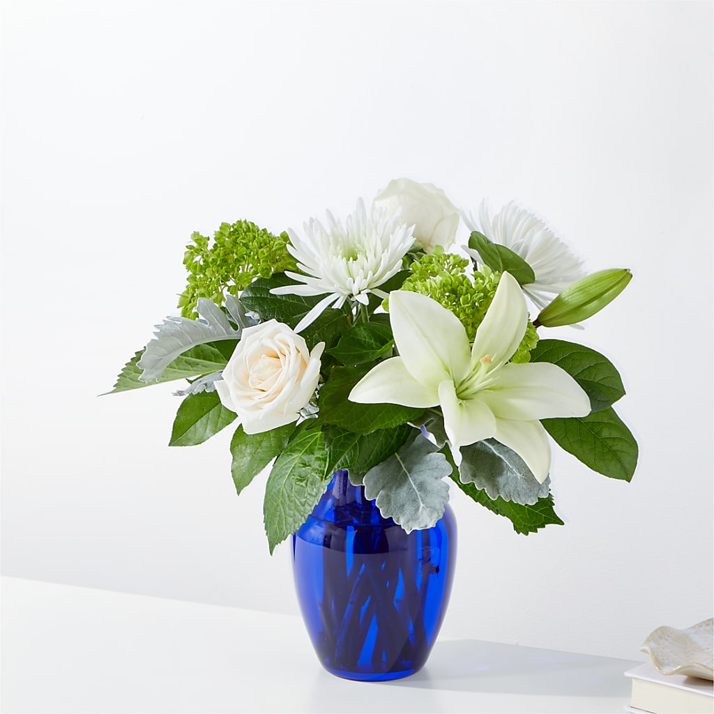 Snowy Dreams Bouquet – 212 Floral, New York NY