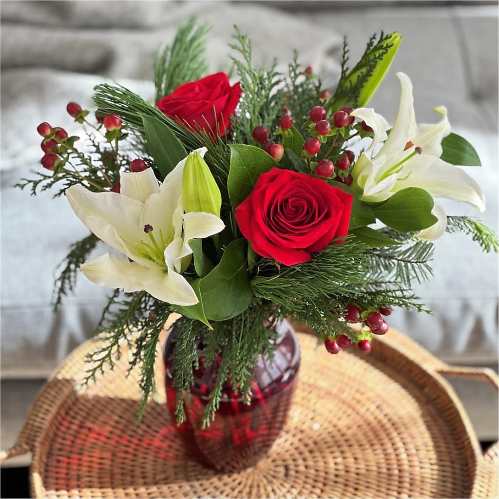 Evergreen Delight Bouquet – 212 Floral, New York NY