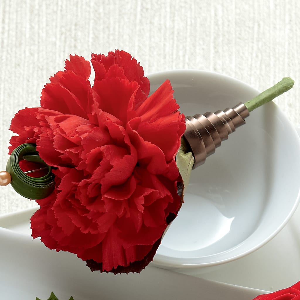 Red Carnation Boutonniere – 212 Floral, New York NY
