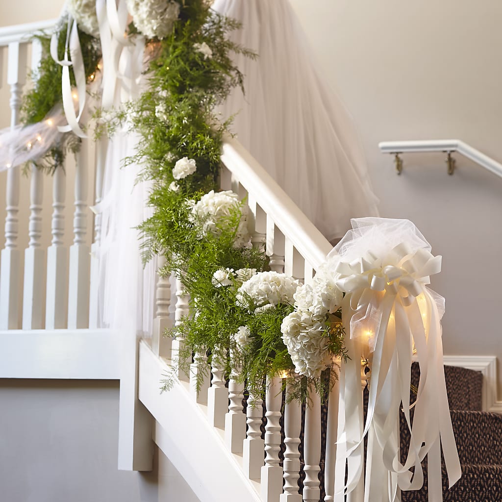Champagne Dreams Garland – 212 Floral, New York NY