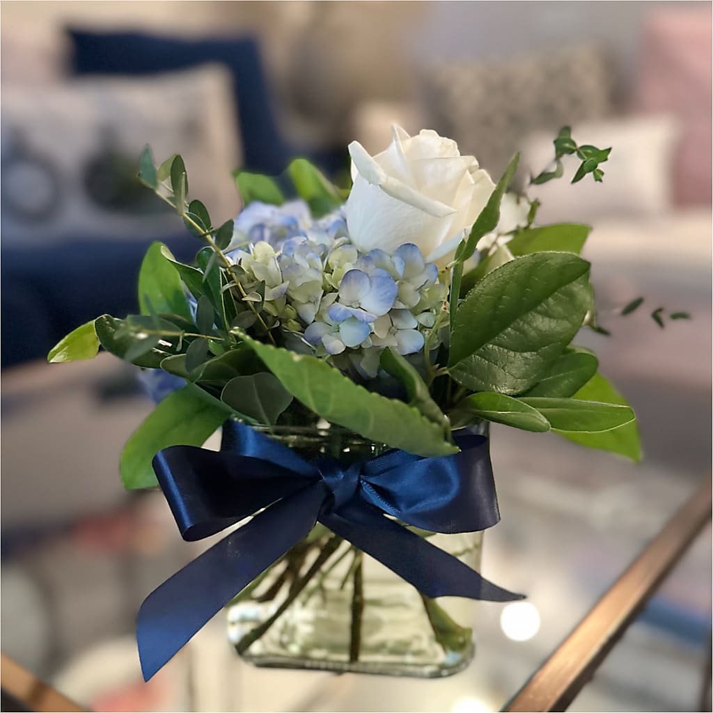 Sky Blue Delight Bouquet –  212 Floral, New York NY