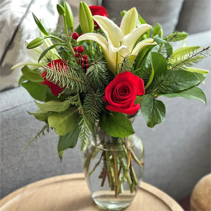 Sparkling Snowflakes Bouquet –  212 Floral, New York NY